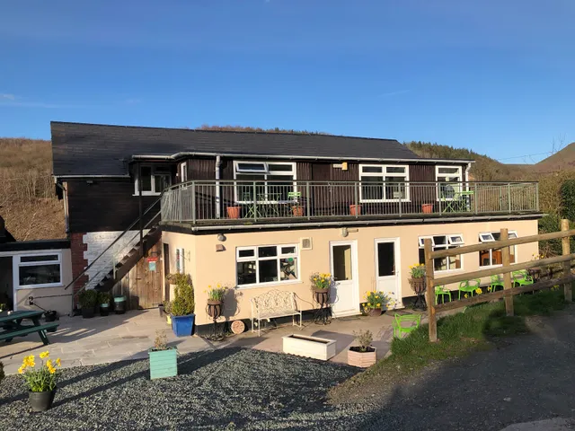 Living Energy Holidays