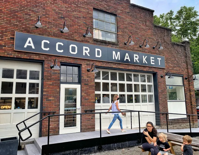 Accord Market