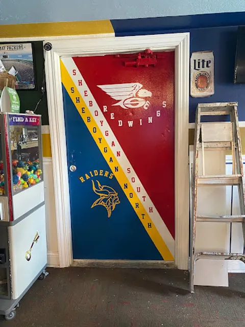 House Divided Sports Bar & Grill