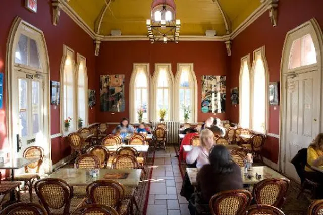 Cafe Angelique