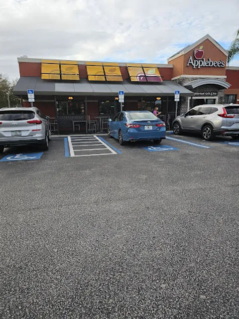 Applebee's Grill + Bar