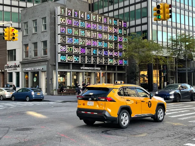 Rudolph de Harak Digital Clock