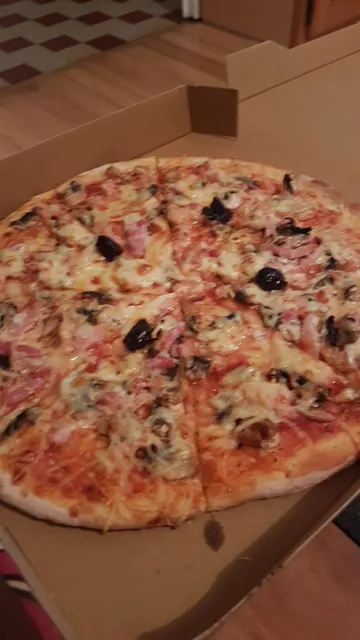 Pizza du Soleil