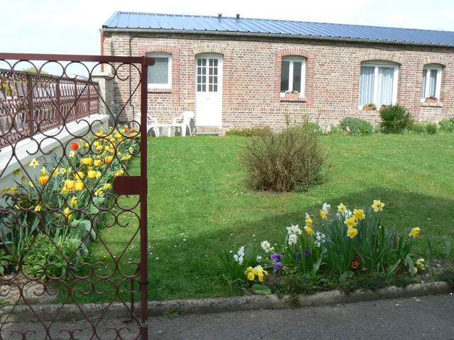 Gîte*** Amiens Métropole / Les Cyclamens 2 à 3 pers/ location nuits ou semaine