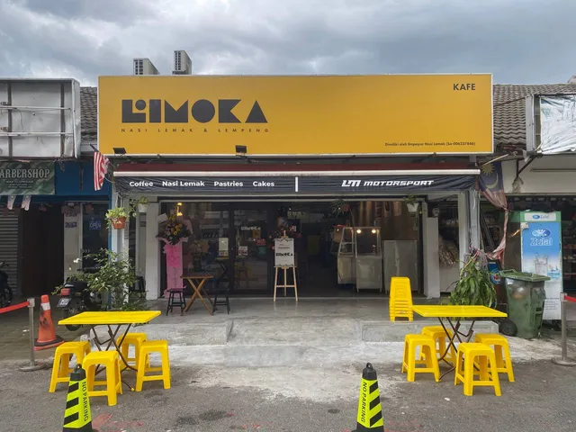 Nasi Lemak Limoka • Petaling Jaya