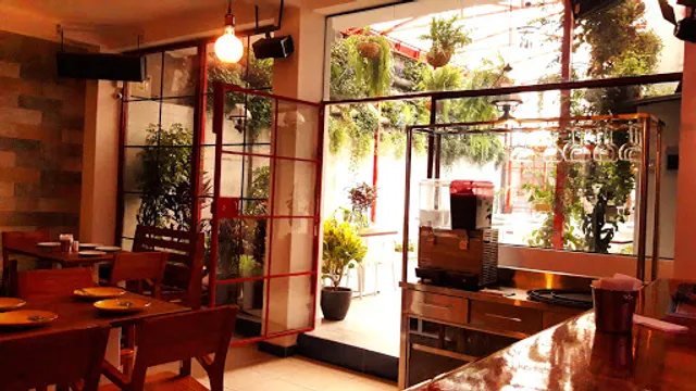 Julia Alicia Quinta Restaurante