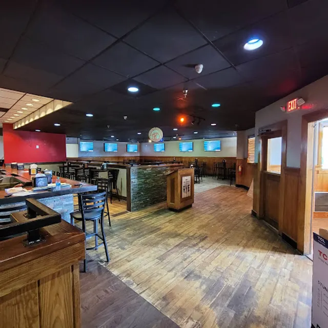 Dudley's Sports Bar and Grill