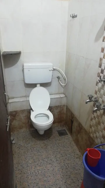 Subhadra Yatri Niwas