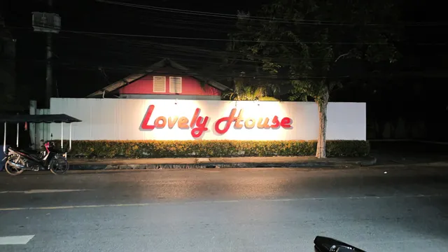 Lovely House