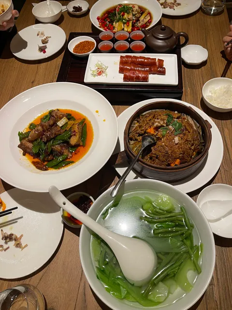 Yue Baiwei Quality Sichuan Cuisine