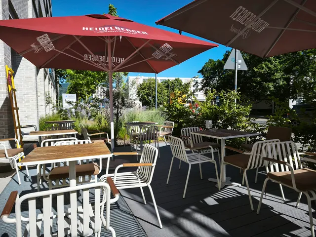 Elvish Inn Cafe & Restaurant