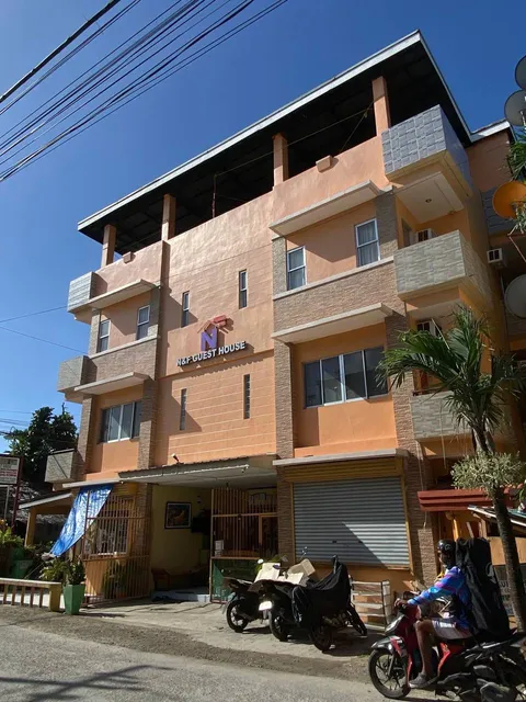 N & F Guest House Bantayan
