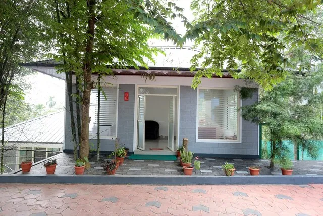 OYO La Flora Resorts