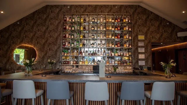 The Valley Piano Bar & Lounge