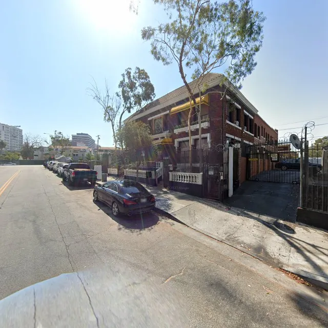 Essex Manor Studio Hotel Apartments