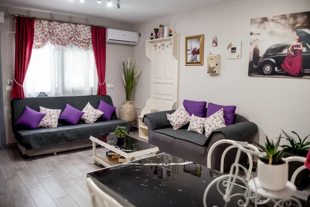 PargaLand Studios & Apartments