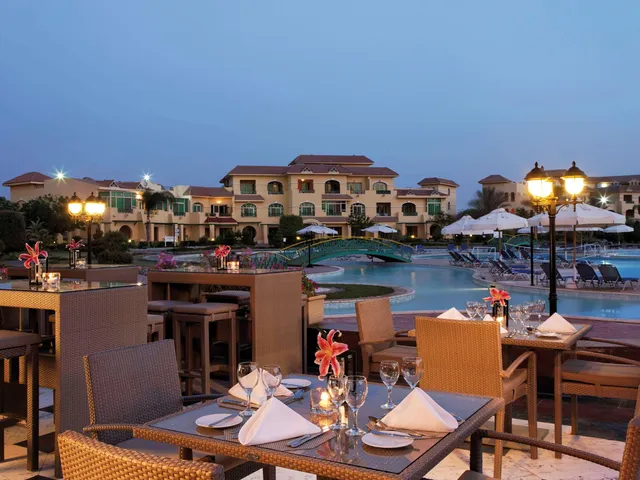 Mövenpick Cairo Media City