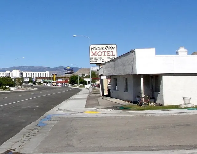 Western Ridge Motel