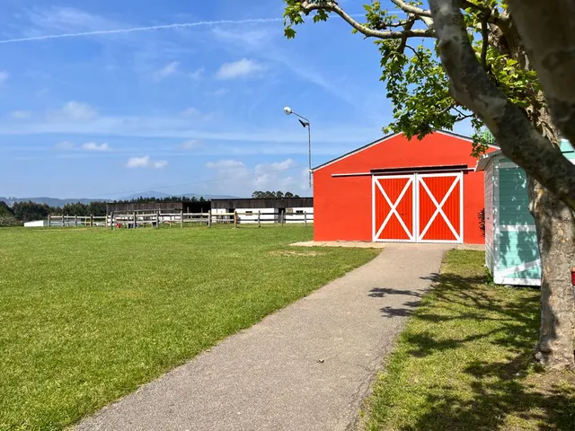 Granja Escuela Ria del Eo