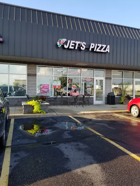Jet's Pizza
