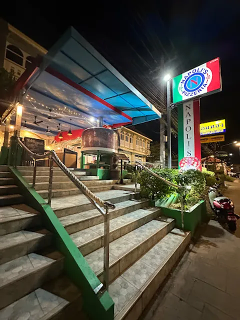Napoli's pizzeria