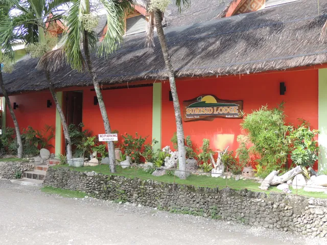 Sumisid Lodge