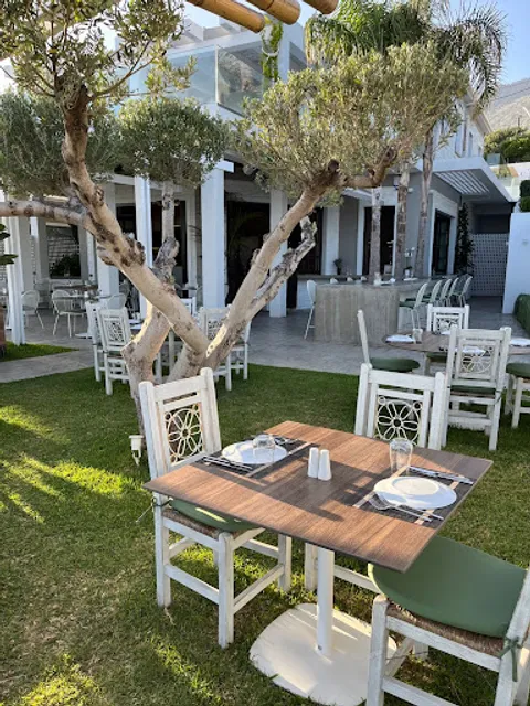 Ensemble Restaurant & Bar