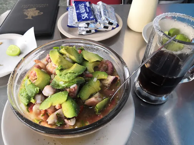 Marisquería El Güero