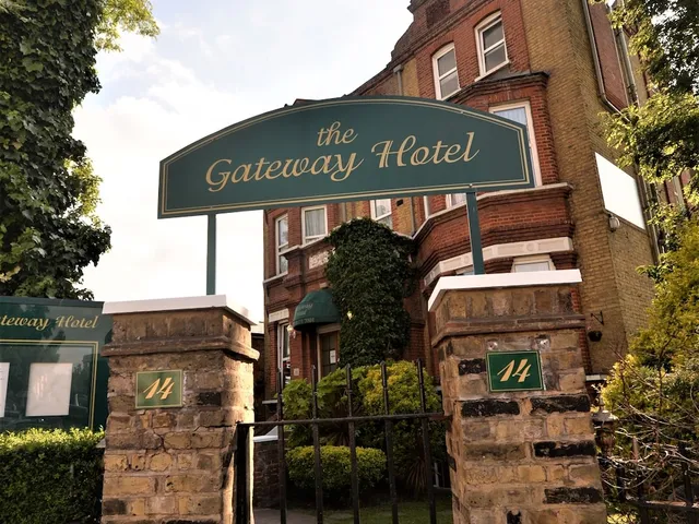 The Gateway Hotel