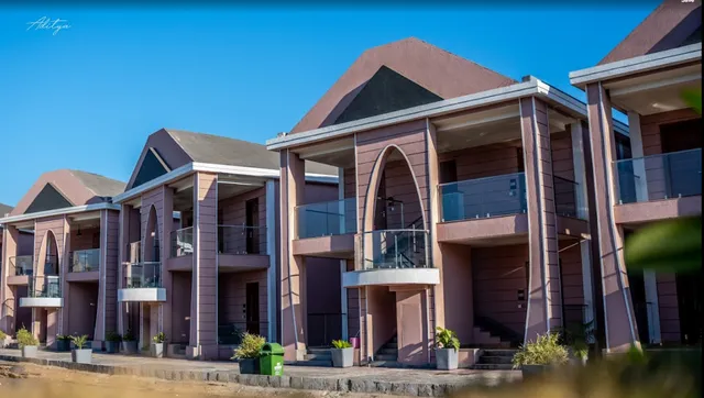 Hotel Pasricha - Banquets & Lawns