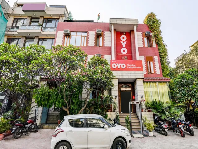 OYO Flagship 632 Kalkaji Mandir