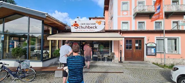 Bäckerei Schuhbeck (Brot & Kaffee Siegsdorf)
