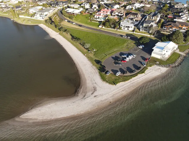 Bramley Drive Reserve Beach
