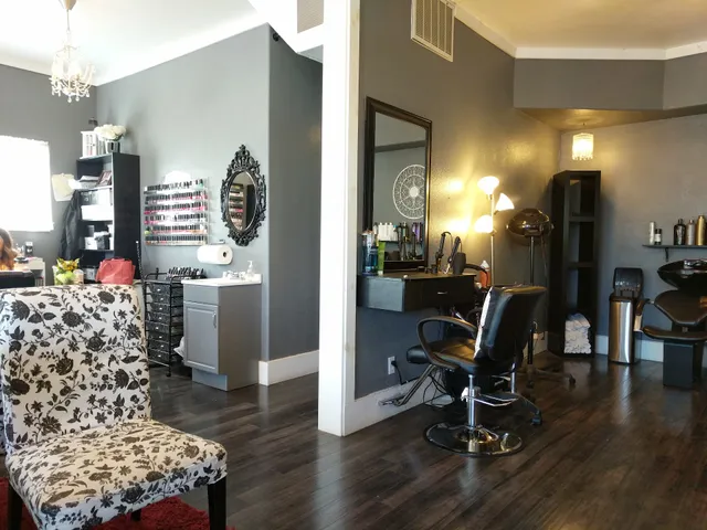 Le Bella Boutique Salon