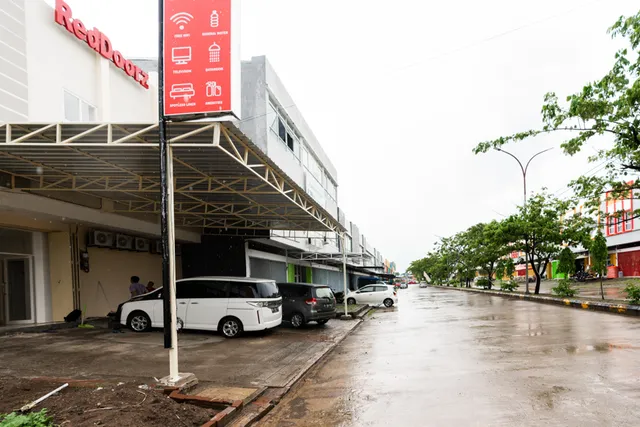 RedDoorz @ Graha Cemerlang Maros