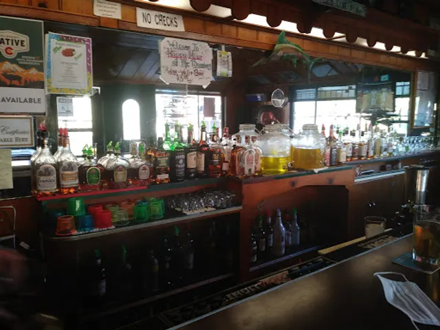 Broadway Tavern & Grill