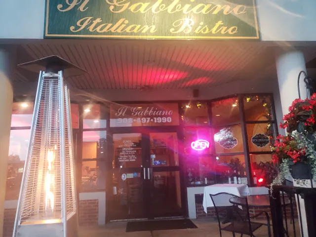 Il Gabbiano Restaurant / BYOB