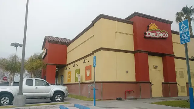 Del Taco