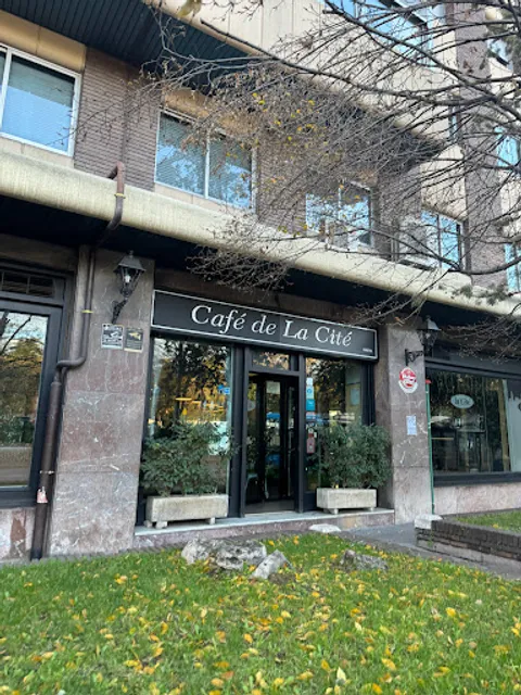 El Café de La Cité