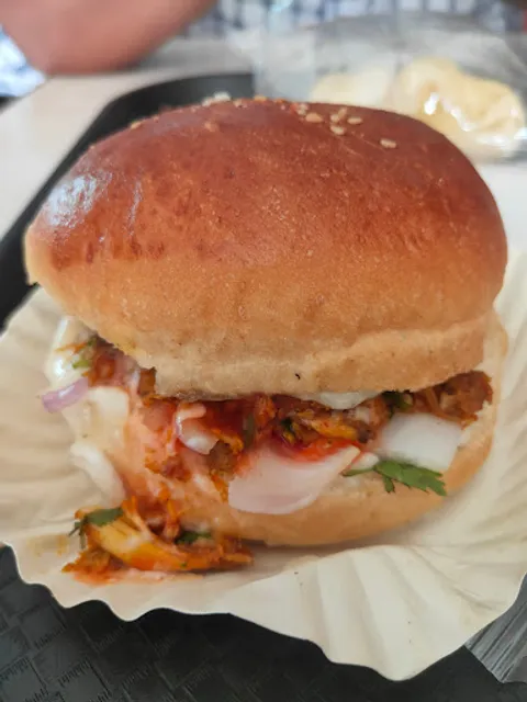 Sri Laxmi Cake Palace