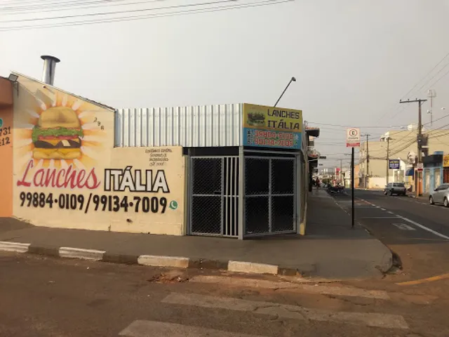 Lanches Itália