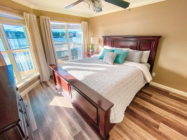 Lake Life Property Solutions - Lake of the Ozarks Vacation Rentals