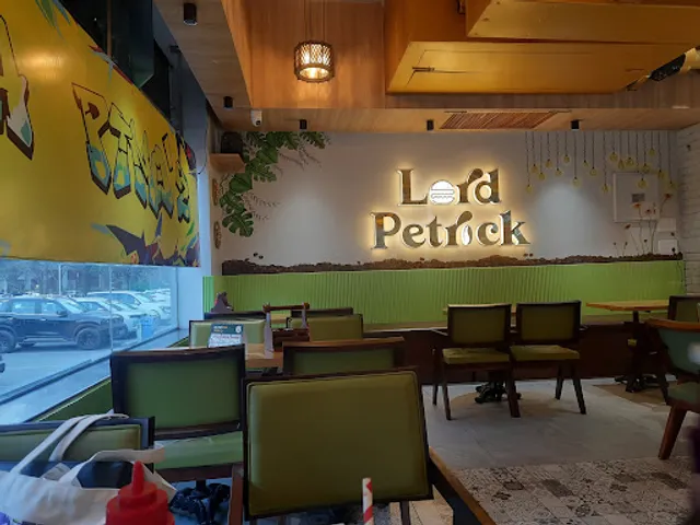 Lord Petrick Coffee & Burger- Sec-34, Chandigarh