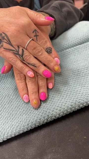 Golden Hour Beauty Salon