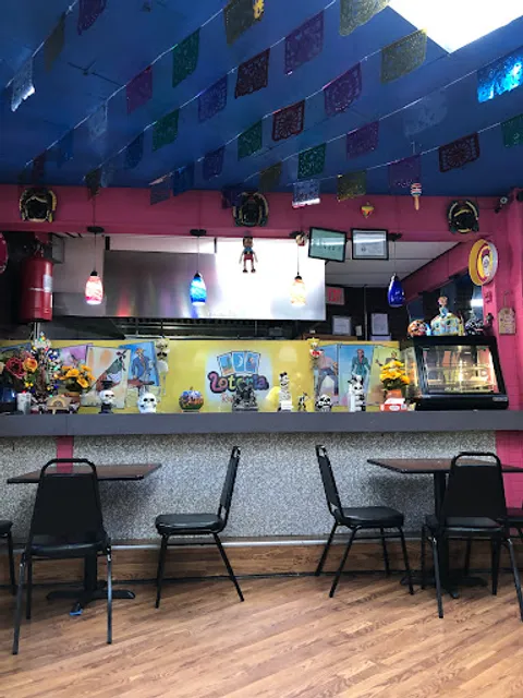 La Loteria Restaurant