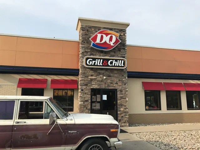 Dairy Queen Grill & Chill