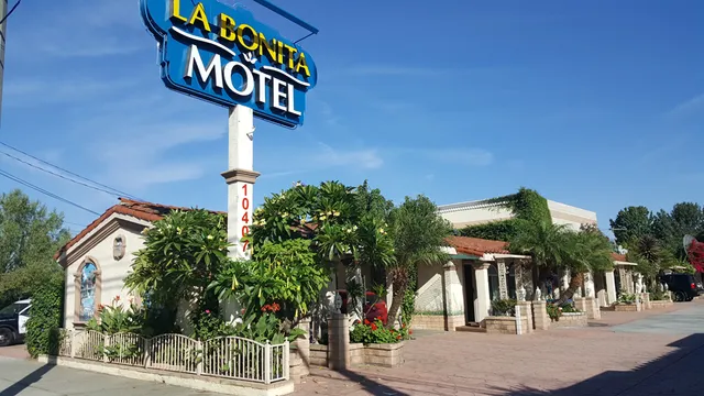 La Bonita Motel