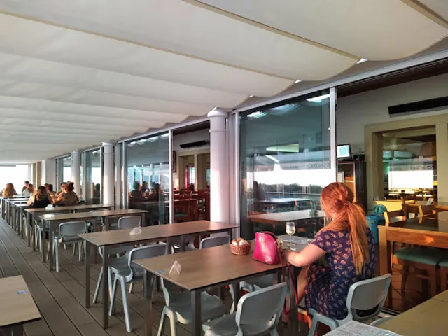 Marisqueira Onda d'Mar by Furnas