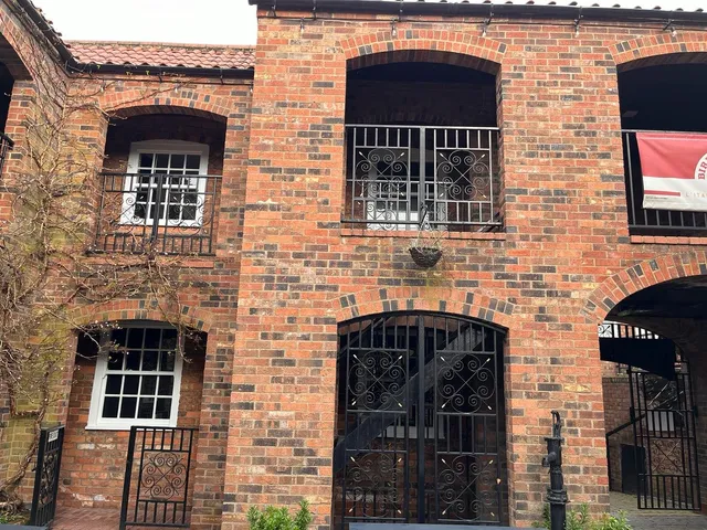 The Exchange Coach House Inn