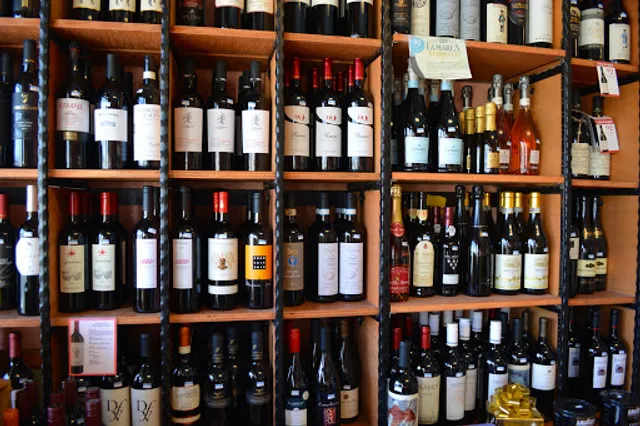 Rosanna's Pasta shop | Italian Restaurant & Grocery